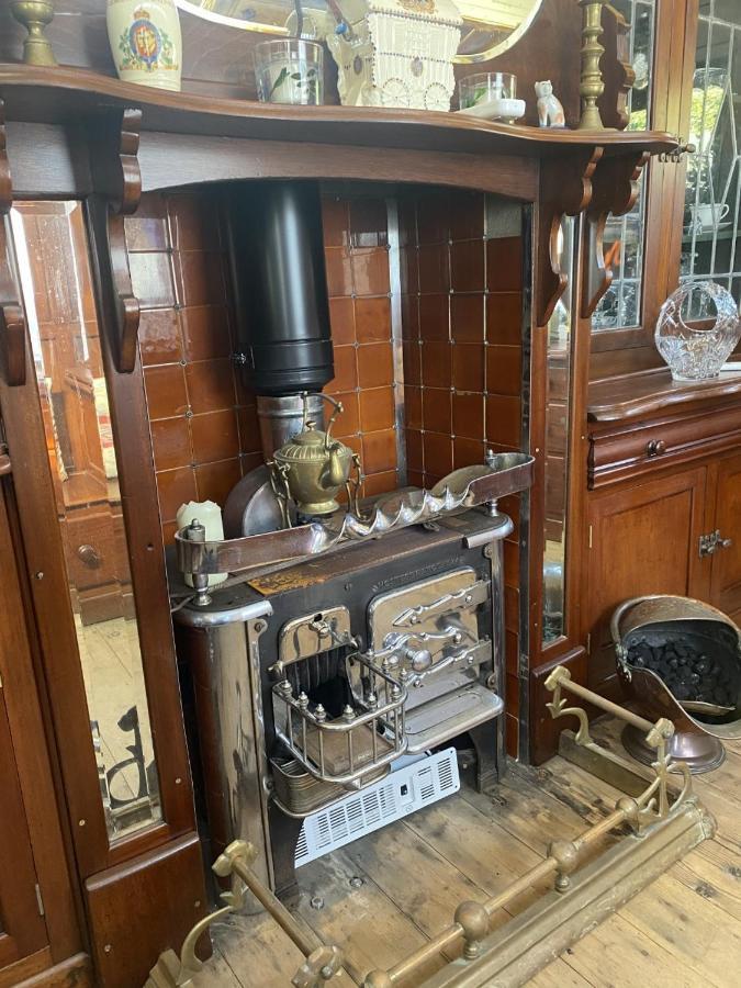 פלימות' Vintage Showman'S Wagon For Two Close To Beach מראה חיצוני תמונה